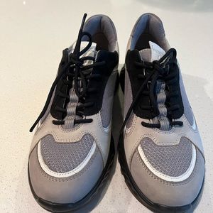 New…Ecco Women's ST.1 Sneaker Black Gray White - Size 9/40 EU.
